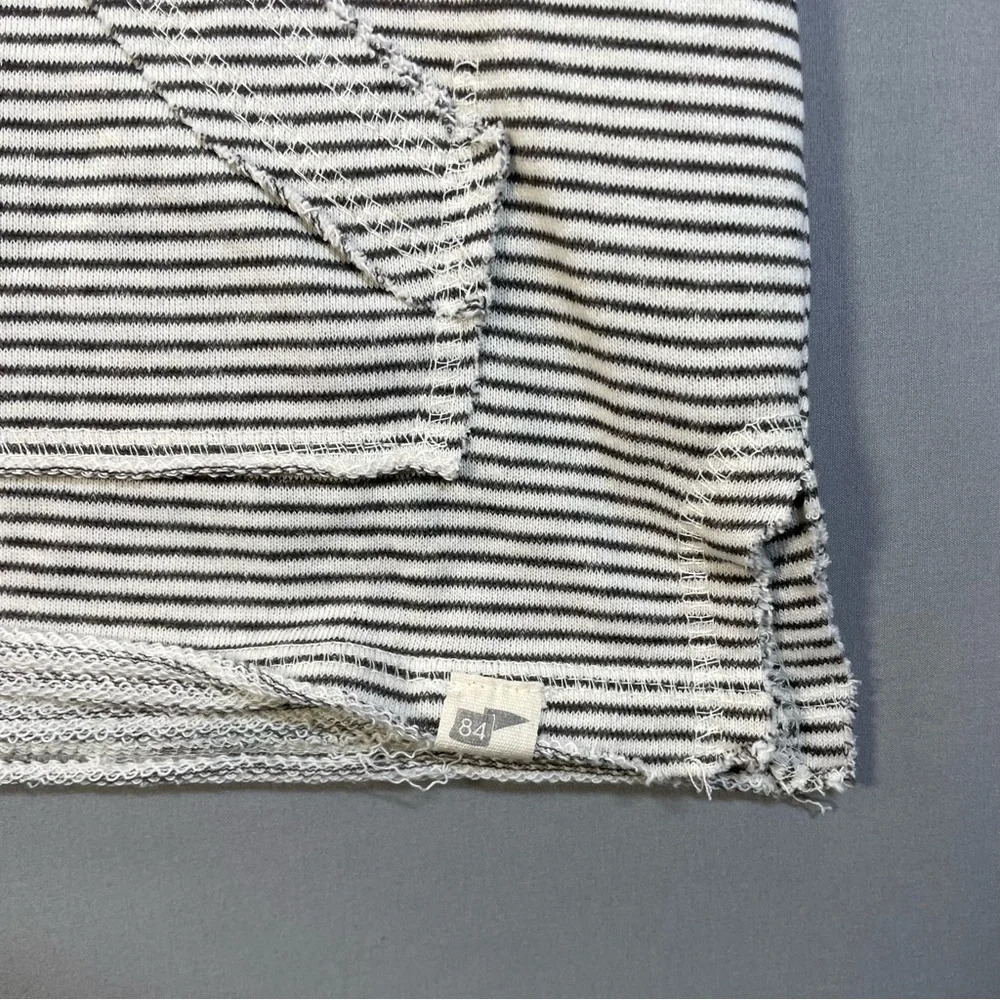 Blue 84 Columbia University White & Navy Striped Hoodie - Picture 11 of 15